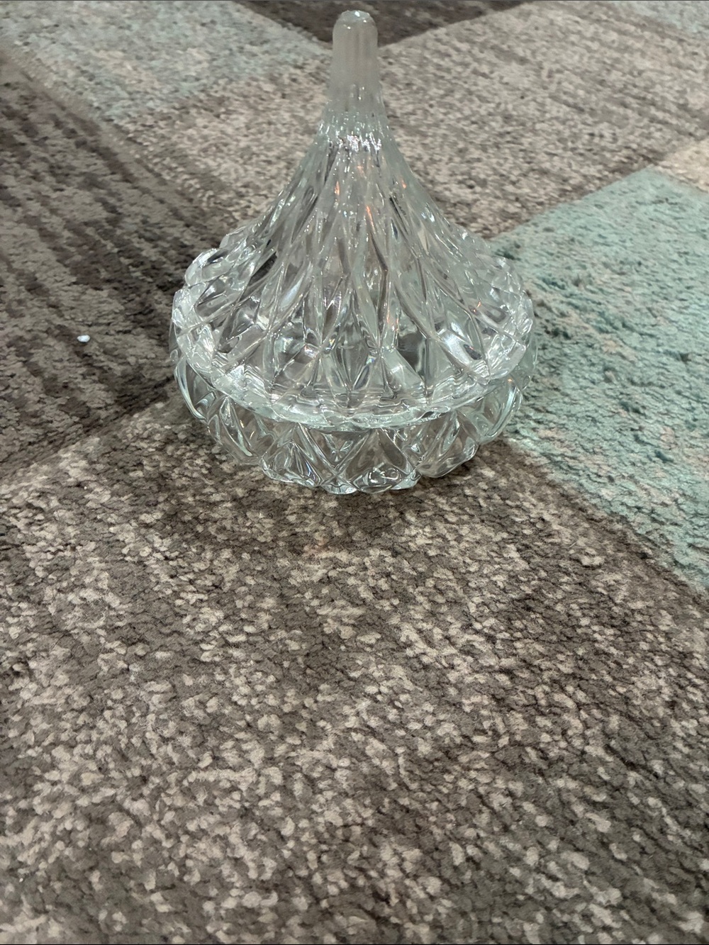 Clear Glass Lidded Decorative Dish - Elegant Clear Accent